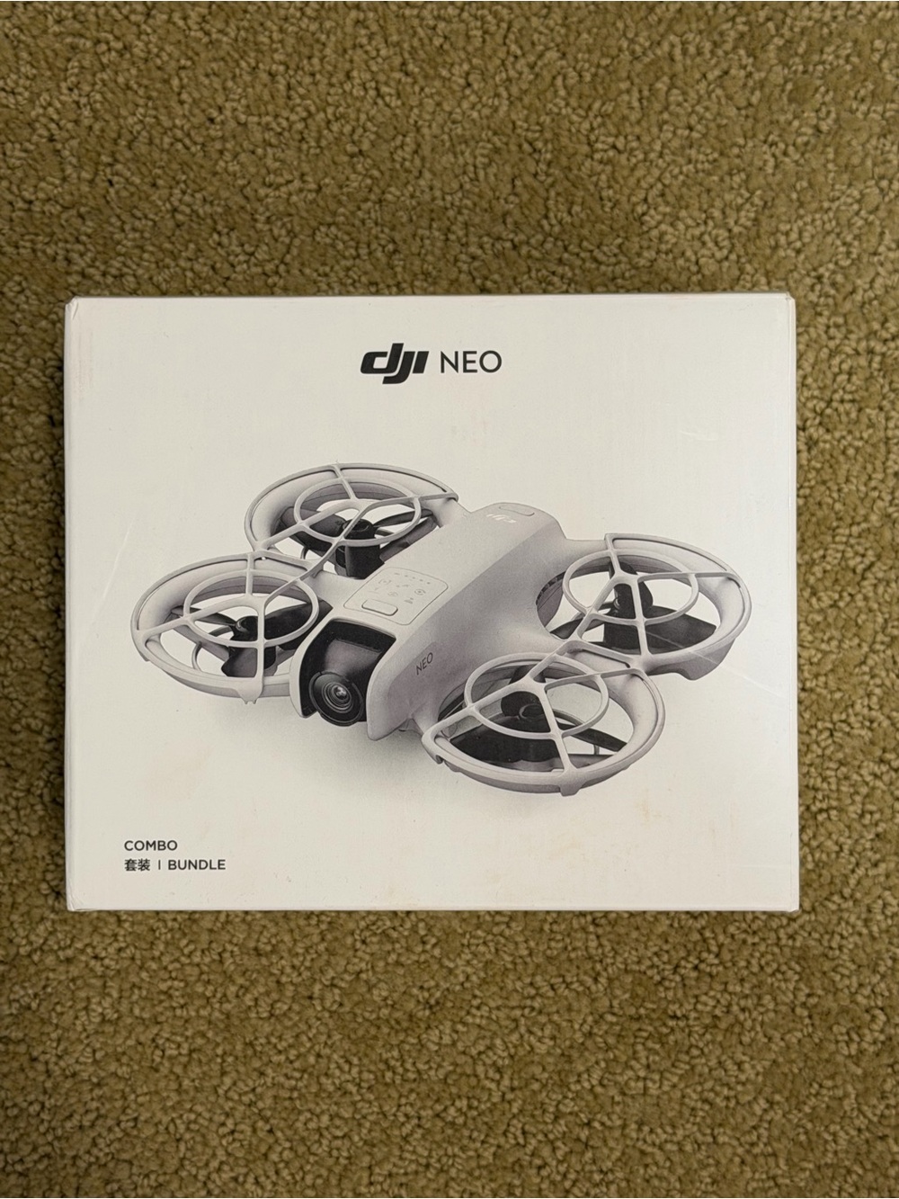 DJI NEO Drone - Fly More Combo